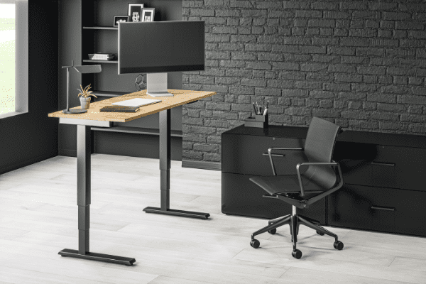 Hvorfor vælge et hæve sænke skrivebord?